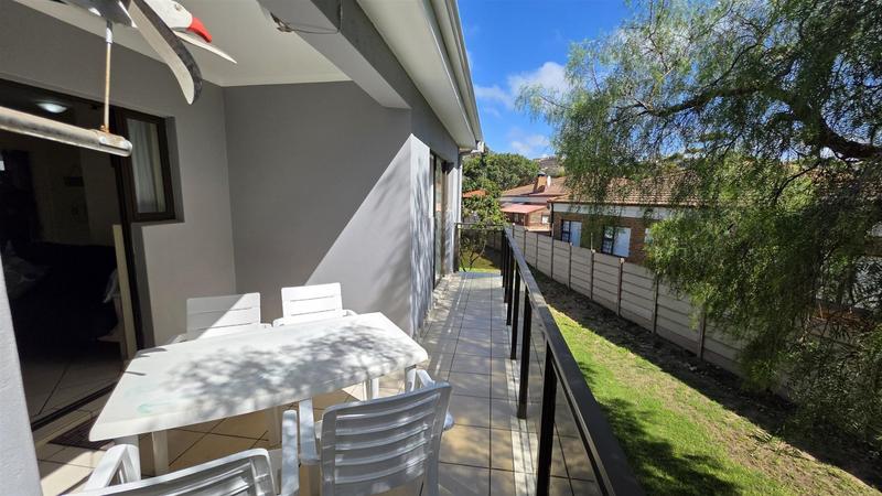 2 Bedroom Property for Sale in Hartenbos Western Cape